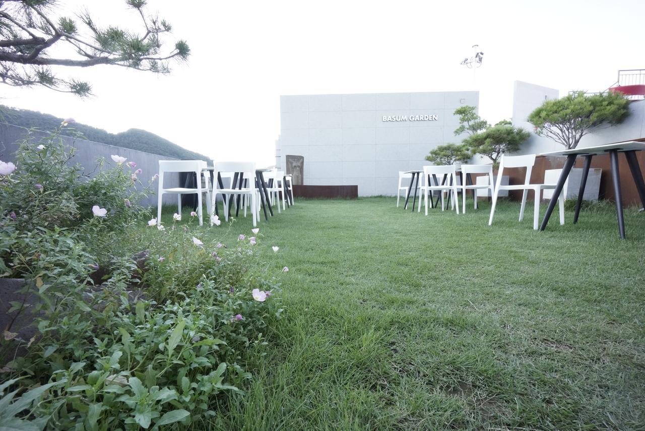 Hotel Matthieu Yeosu Exterior foto